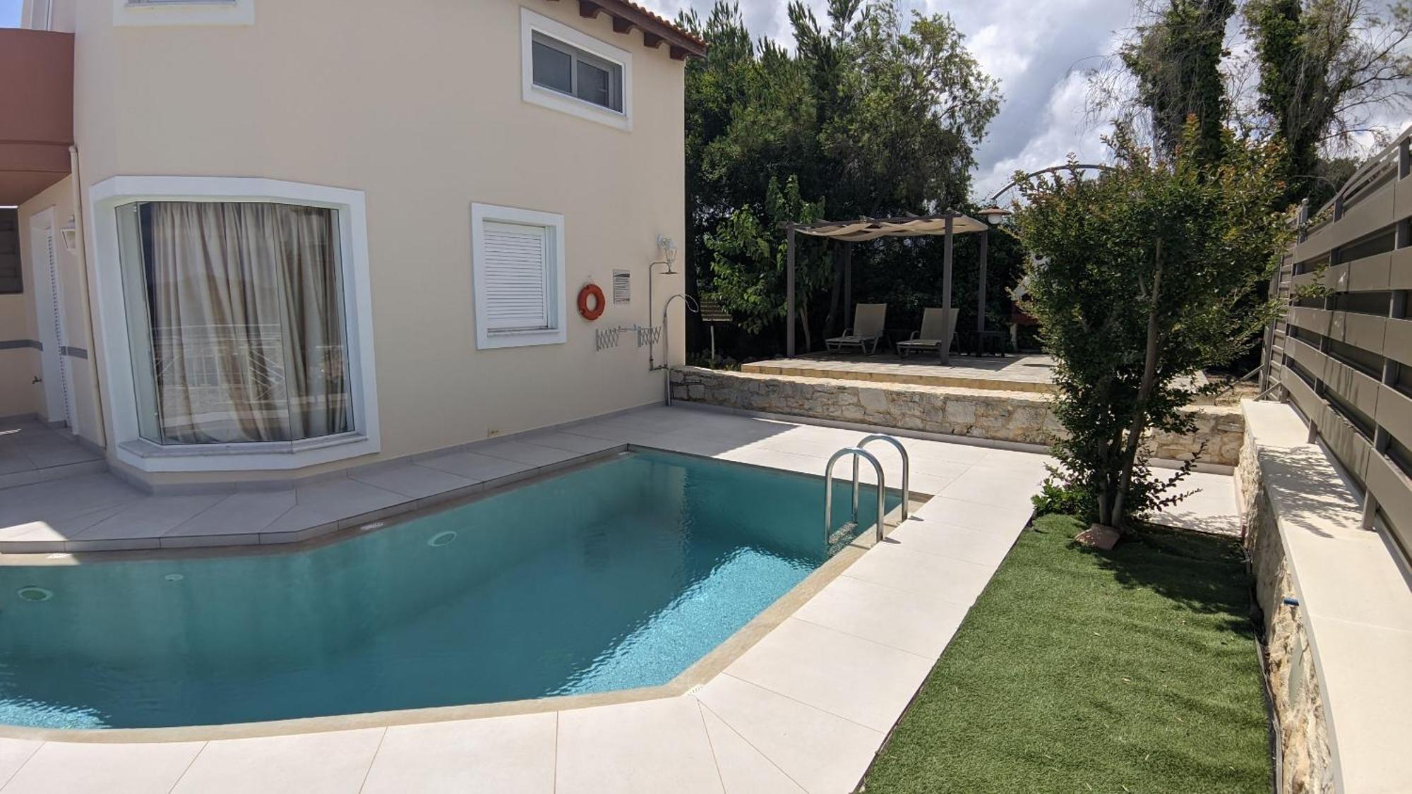 Pantanassa Villas Agia Marina Dış mekan fotoğraf